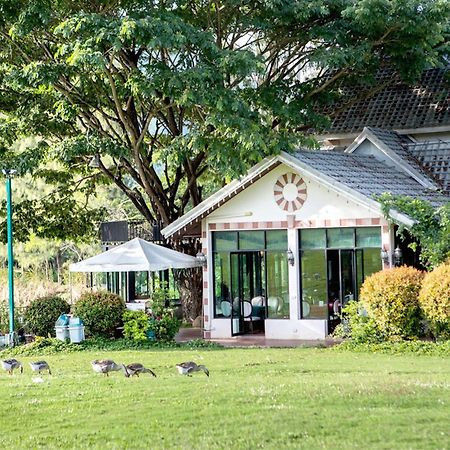 Chateau De Khaoyai Hotel & Resort Pak Chong Extérieur photo