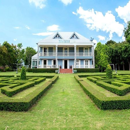 Chateau De Khaoyai Hotel & Resort Pak Chong Extérieur photo