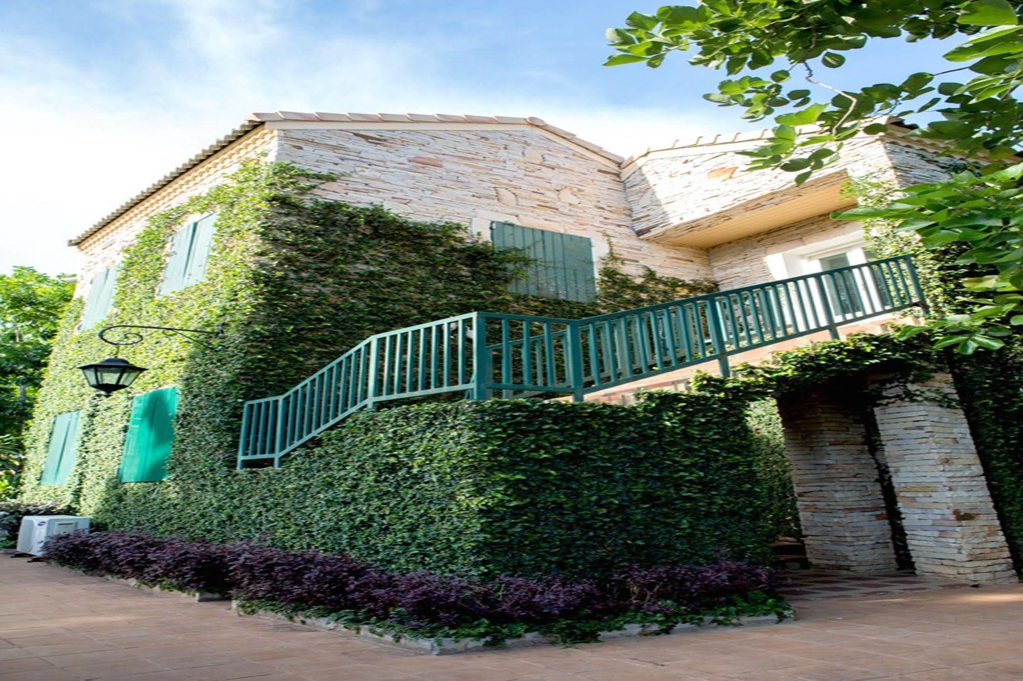 Chateau De Khaoyai Hotel & Resort Pak Chong Extérieur photo