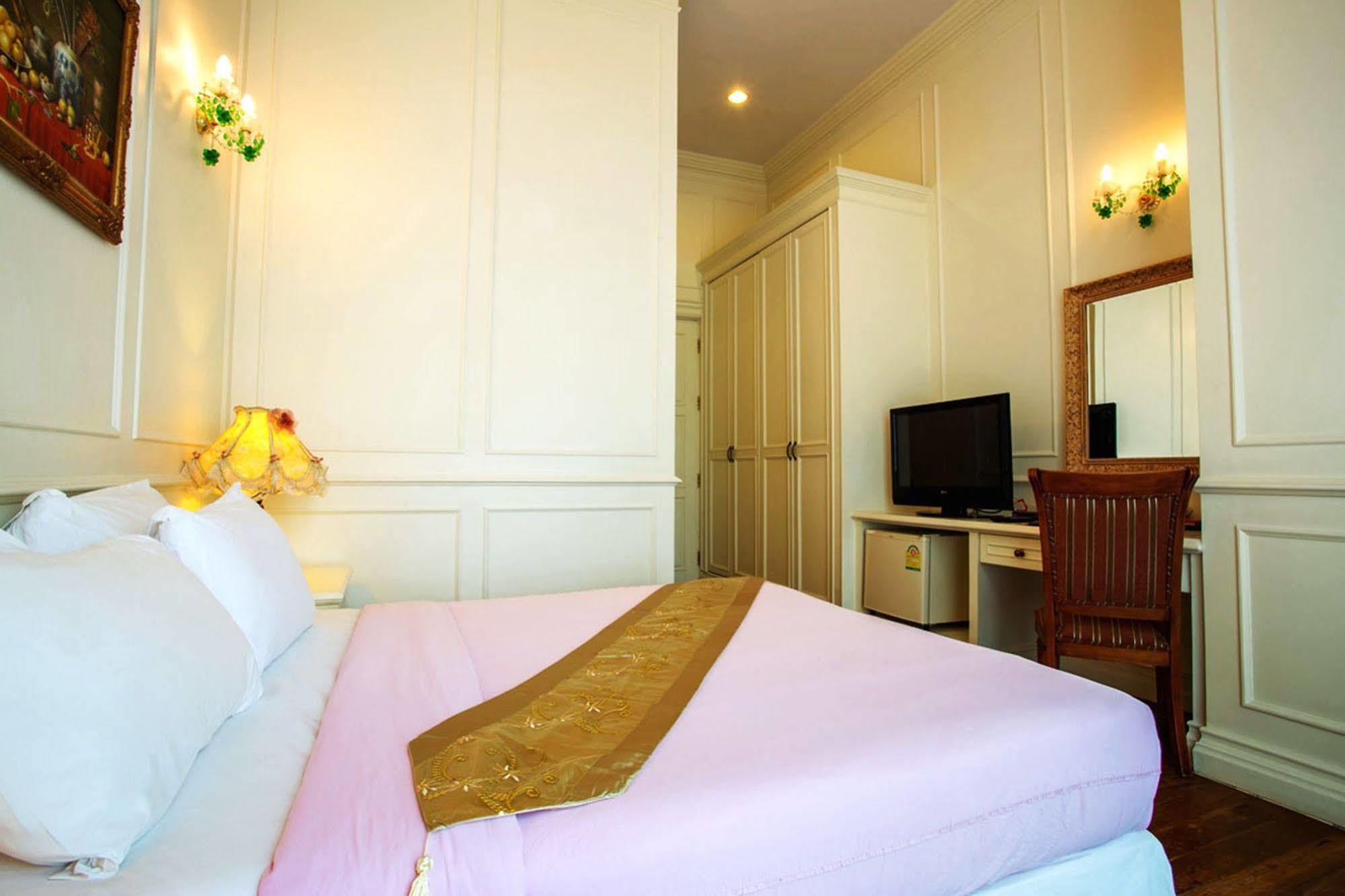 Chateau De Khaoyai Hotel & Resort Pak Chong Extérieur photo